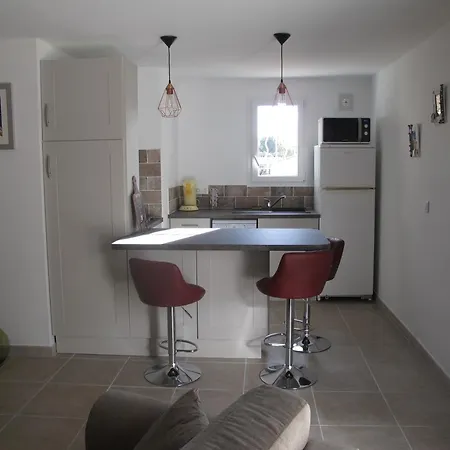 Bed & Breakfast L'oustau De Bigatie 3*